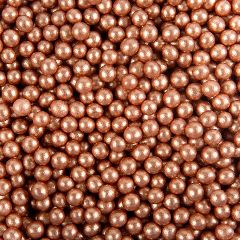 Perles utilisées pour la décoration de gâteau et diverses pâtisseries